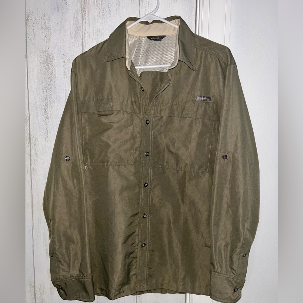 Eddie Bauer men’s long sleeve collared top